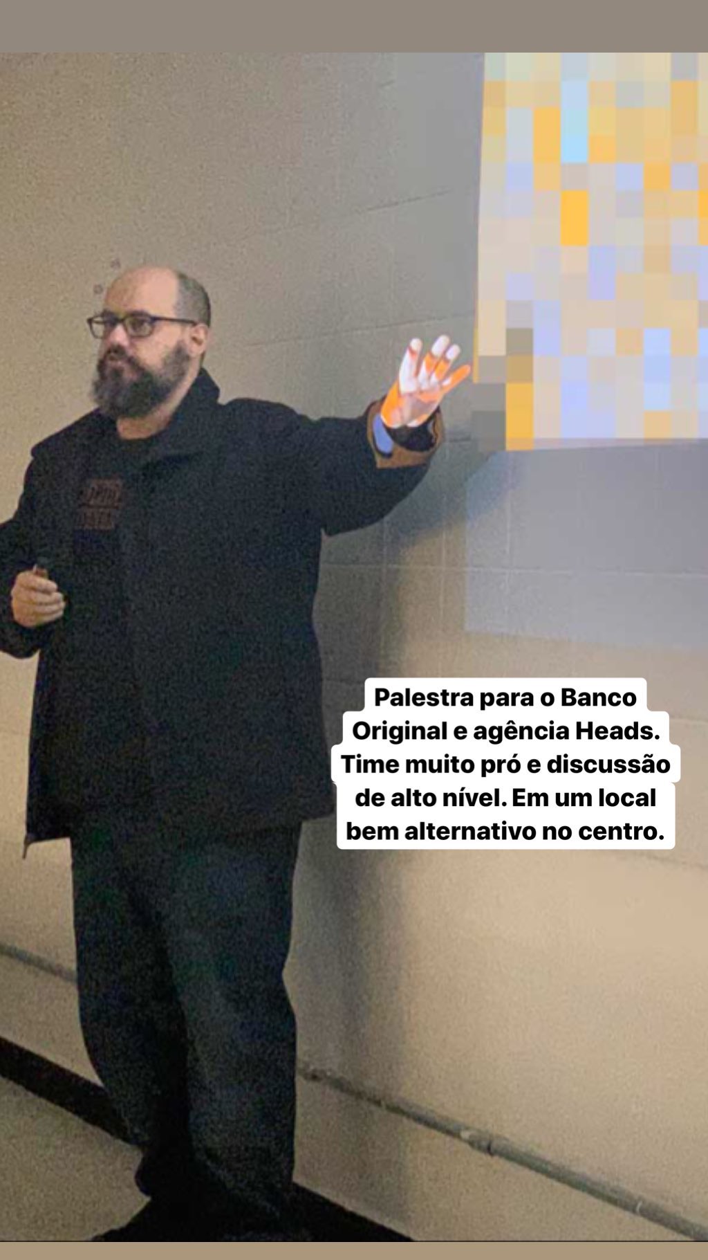 Ricardo Cavallini durante palestra para Banco Original