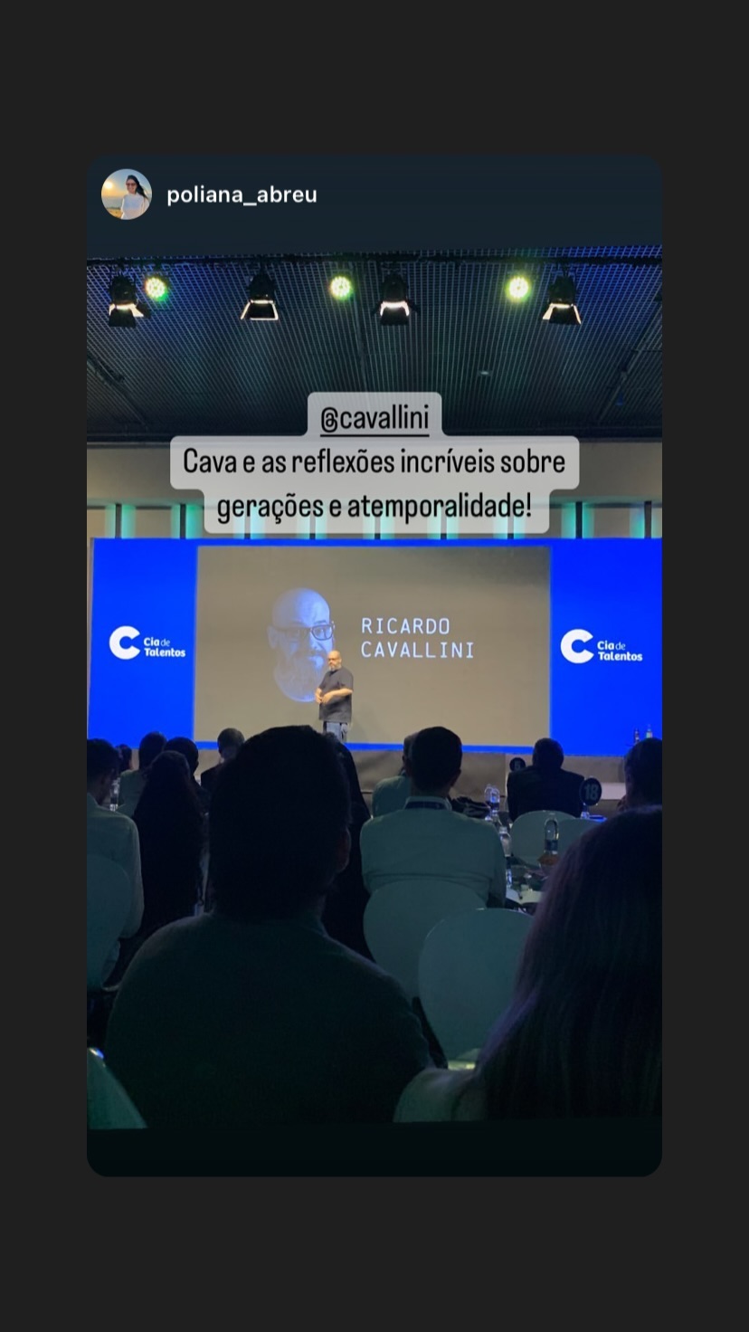 Ricardo Cavallini durante palestra para Cia de Talentos