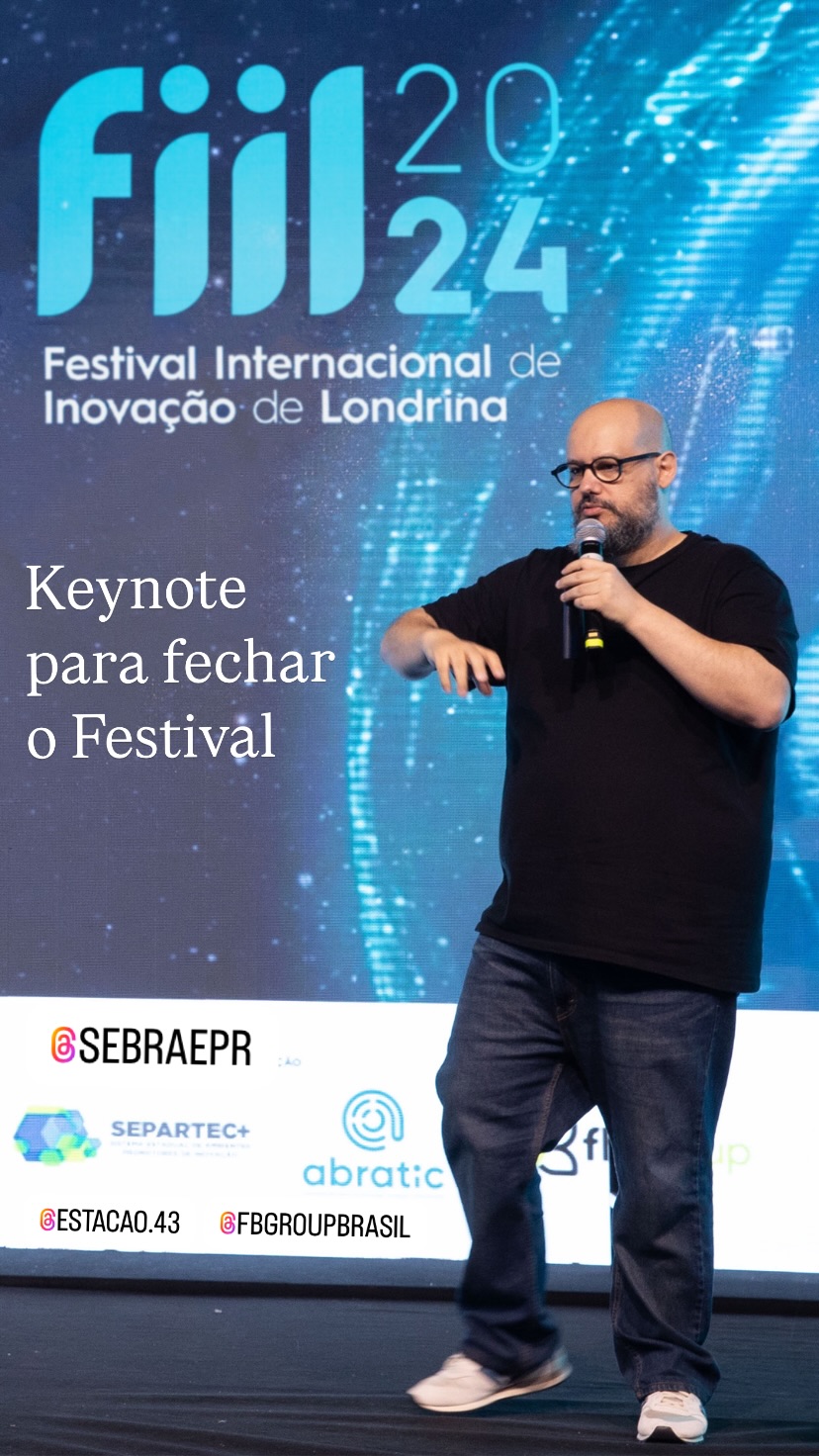 Ricardo Cavallini durante palestra para Sebrae PR