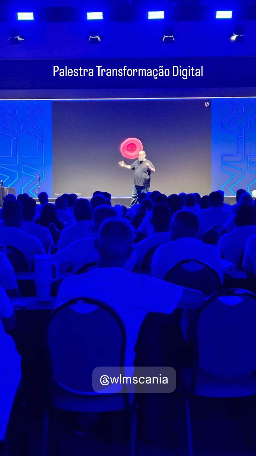 Ricardo Cavallini durante palestra para WLM Scania