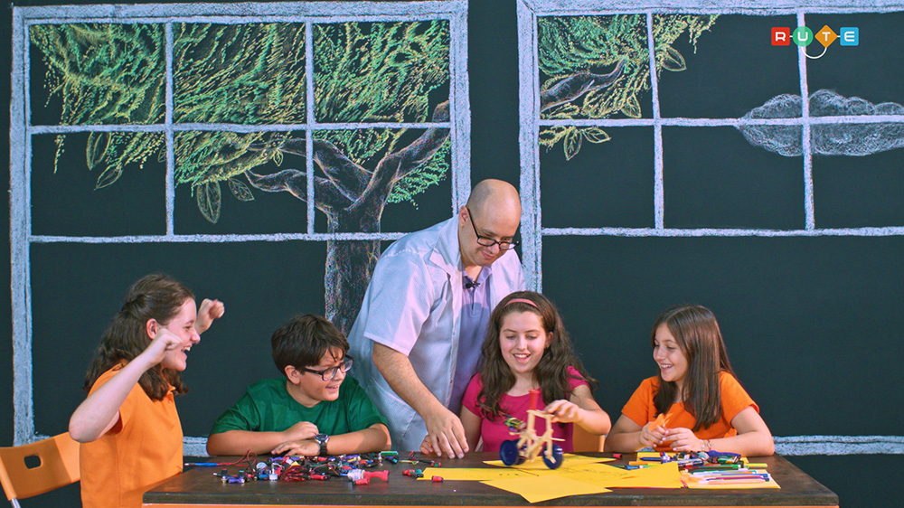 RUTE Kit Educacional eletrônico para crianças